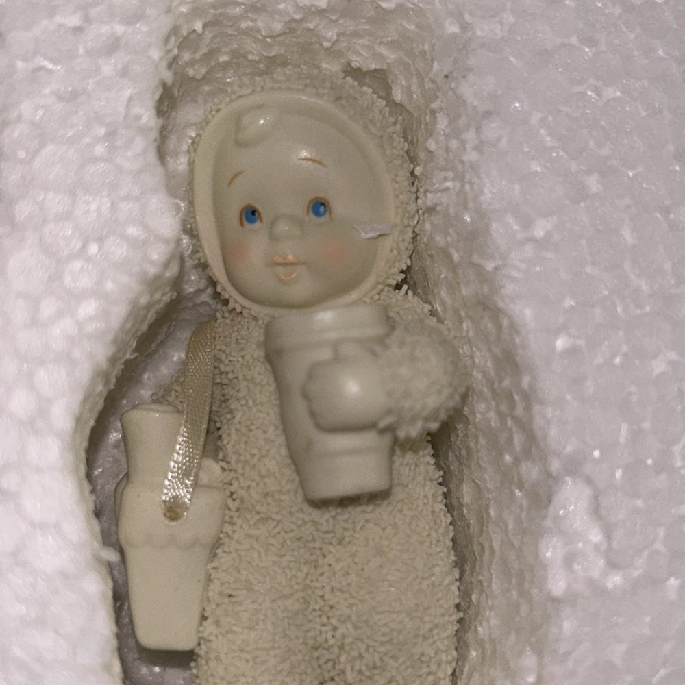 NWT Snowbabies Classics Double Latte Day Figurine - Picture 3 of 10